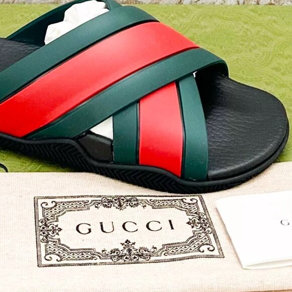 GUCCI Criss Cross Rubber Sandals Brand New In Box - Picture 6 of 10